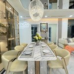 Cho thuê gấp căn hộ galaxy 9, quận 4, 3pn, 100m2, 2wc, nhà đẹp, giá 18tr/th. lh: 0939.125.171 trà