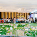 Em còn 2 căn 1br+ tầng 5 tòa a7 trực diện view sông lễ hộ cầu rồng.ck ngay 12,5% nếu thanh toán sớm