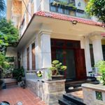 Bán biệt thự đường ngô quang huy phường thảo điền q2- dt 194m2 - 3 tầng - giá 64 tỷ 5( còn tl)