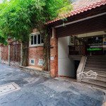 Cần bán gấp toà nhà căn hộ cho thuê . 145/12a nguyễn đình chính, p11, phú nhuận. giá giảm 31(tl)