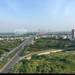 Bán căn hộ 3 ngủ 168m2 udic westlake tầng cao view cầu nhật tân và sông hồng. full nội thất xịn