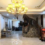 Chào bán biệt thự vip 5 tầng đường lê văn lương - gần bãi tắm sơn trà - giá hợp lý