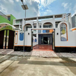 Nhà kdc hiện hữu gần chợ bình chánh - ht vay 70%. shr