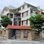 Cần bán nhanh bt thành phố giao lưu, 189m2, 5 tầng, mt 12m view công viên, giá chào 61tỷ 0795345999
