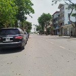 Chính chủ bán mảnh đất phân lô khu tái định cư thanh am đặng vũ hỷ 73m2, mt5,6m. giá 14,4tỷ, vỉa hè
