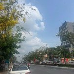 Bán nhà mặt tiền đường trần phú đối diện điện máy chợ lớn giá tốt