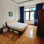 Tòa căn hộ 5 tầng phạm cự lượng, 81m2, 8 phòng cho thuê, doanh thu 36 triệu/tháng, gần khu phố tây