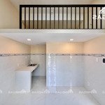 Chính chủ cho thuê căn hộ dịch vụ có bancol mới xây xong ngay vòng xoay nguyễn kiệm giá 3tr5/tháng