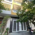 Cho thuê nhà nguyên căn 4 phòng ngủ khu vcn phước long giá 17 triệu/tháng