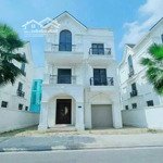 Duy nhất 1 căn liền kề vin 1 gia lâm- giá 13.x tỷ,sổ đỏ lâu dài- hàng hiếm bay nhanh rẻ cực rẻ