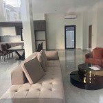 Cho thuê liền kề xẻ khe tại phố biển 104m2, nội thất cơ bản vinhomes ocean park 3 giá tốt