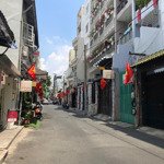 Bán nhà mặt tiền 4.5x18m 77 đinh công tráng, q1 cách hai bà trưng 30m, giá chỉ 26.5 tỷ!