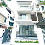 Cho thuê biệt thự khu đô thị dương nội hà đông nhà hoàn thiện, dt 225m2 đường 30m .giá 20 triệu