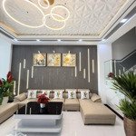 Siêu phẩm nhà phố hiện đại, có thang máy, nội thất sang trọng ở kdc văn minh, cao cấp.
