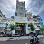 Bán nhanh tòa nhà văn phòng mặt tiền ngay cộng hòa (dt:8x30m) hầm 6 tầng hđt: 280tr giá 55 tỷ