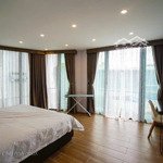 Bán nhà ngọc thụy, siêu phẩm dòng tiền, đẳng cấp 5 sao, 61m2, 19 tỷ