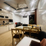 Cực hiếm! thái thịnh, 20m ra ô tô, ngõ to thoáng, dân xây còn mới, 5pn, an sinh đỉnh, 56m2, 5 tầng
