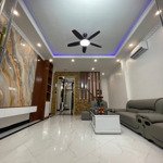 Bán nhà phố phạm văn đồng thang máy xịn sò , thoáng 2 mặt