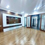 Bán nhà gần yên lãng sát ô tô tránh , dt 40m2 x 7 tầng mt bề thế 7m xây mới ở ngay giá chỉ 12 tỷ