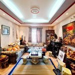Nhà rẻ đẹp nhất phố thịnh quang -lô góc -dt 90m-3 t-mt 5.5m giá 12 tỷ