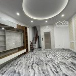 Phân lô đào tấn, ngõ thông ba gác tránh, kd online, dt 35m 5t mt5m giá8,6 tỷ có tl