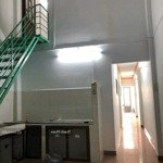 Cho thuê nhà 1 trệt 1 lửng 3pn 2wc gần chợ kiến thiết. 92m2 ngang 4m. 10tr/th
