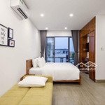 Bán tòa căn hộ 4 tầng,7p luôn luôn fuil khách, đường thạch lam ,ngay biển mỹ khê, dòng tiền 45tr ,