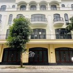 Bán nhà liền kề giá tốt tại vinhome ocean park 3