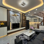 Bán gấp nhà riêng phố vĩnh hưng - lĩnh nam, giá 5,1 tỷ, 33m2, 5 tầng, 5 phòng ngủ