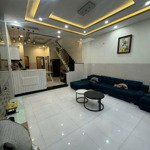 Cho thuê nhà 3 tầng đường phan triêm, hoà xuân diện tích rộng rãi, thiết kế hiện đại