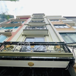 Hiếm! nhà cực đẹp 65m2x7t thang máy. ngõ thông, ô tô 7 chỗ vào nhà, view sân chơi phố phú thượng.
