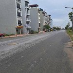 Hàng hiếm view hồ công viên mặt trục kinh doanh