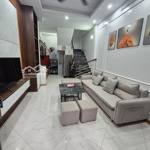 Nhỉnh 6,35 tỷ sở hữu ngay nhà tại chính kinh, thanh xuân , 30m2, 5t, mt 3.5m , full nội thất