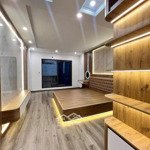 Bán nhà khương hạ mới toanh nội thất đầy đủ 40m 6 tầng thang máy cách phố 20m