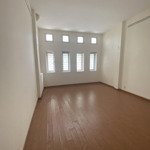 Cho thuê nhà riêng 70mx 3 tầng tại phố vũ hữu, ô tô đỗ cửa, giá ưu đãi chỉ 15 triệu/tháng