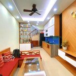 Vạn phúc ba đình-dân xây-2 thoáng-ô tô cách 50m-ngõ thông-40m-5 tầng-9.5 tỷ tl