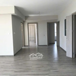 Chính chủ bán căn hộ 3pn, 2wc, diện tích 116m2, giá 8.5 tỷ tại seasons avenue, mỗ lao, hà đông