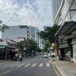 Chỉ 20,5 tỷ bán đất 202,4m2 ngang 7,9m, hướng đông, 2 mặt đường dương hiến quyền, nha trang