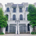 Chỉ 32 tỷ song lập sao biển 150m2 cách hồ lớn 3 bước chân. cam kết giá rẻ tại vinhomes ocean park 1