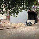Hàng hiếm ngay sau trường học - sát đặng công chất - giá chỉ 3.x tỷ!