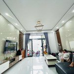 Bán nhà 3 tầng đẹp sát đường nguyễn phước lan