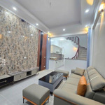 Bán nhà đẹp ở ngay - ô tô đỗ cổng - vĩnh hưng - hoàng mai - sổ riêng 34m 5 tầng giá 6,3 tỷ