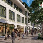 Bán nhanh suất ng căn xẻ khe vip trục c10 cạnh công viên lễ hội 3 bước chân chiết khấu 20% vay 0%