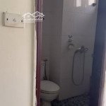 Cho thuê nhà 70m2 2 ngủ, 1 vệ sinh