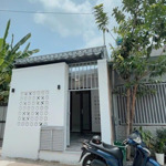 Mặt tiền nhà đẹp cấp 4: 2 pn kế chung cư urban green 70m2 - 3.95 tỷ