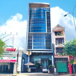Văn phòng 227m2 giá 67 triệu/tháng - phúc thịnh building