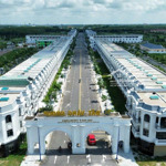 Nhà 1 trệt 2 lầu mặt tiền kinh doanh buôn bán ngay cổng chính khu dân cư sổ sẵn bank hỗ trợ 70%