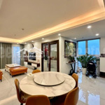 Cho thuê căn hộ 3pn 3wc căn góc tại hà nội aqua central yên phụ, diện tích 144m2. lh: 0989318368