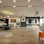 Chính chủ bán căn góc 3pn, 2wc tòa trung yên 1, 58a trung kính, dt 111m2, full nội thất