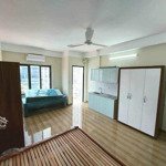 Nhà trần phú, vị trí đẹp, doanh thu 1.2 tỷ/năm. dt 70m2, 13pn, 7 tầng, mặt tiền 4.2m